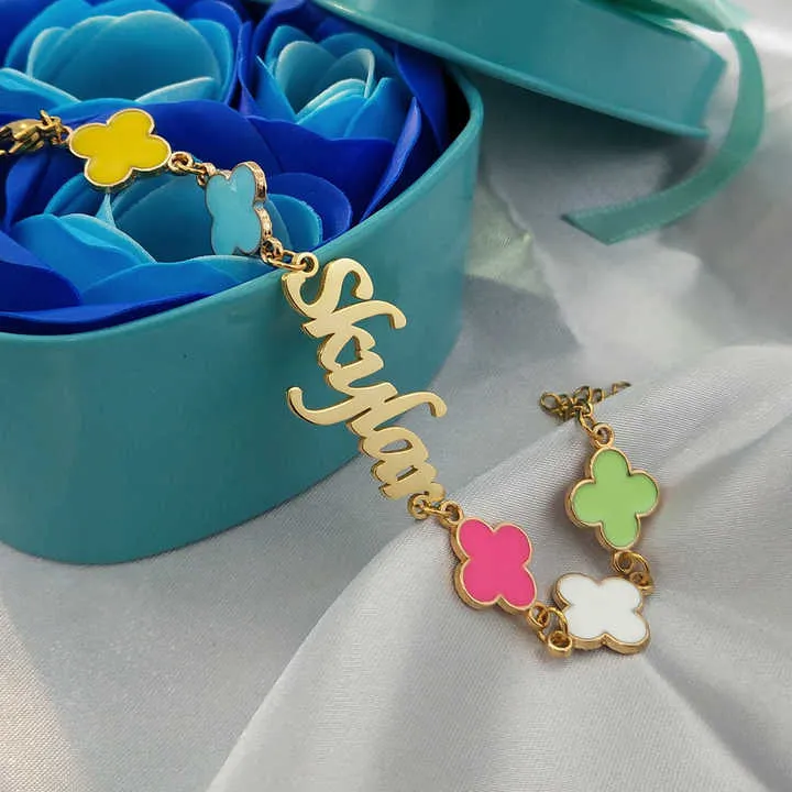 ون أربع أوراق البرسيم اسم سوار مخصص الاسم Color Four Leaf Clover Name Bracelet Custom Initial Name