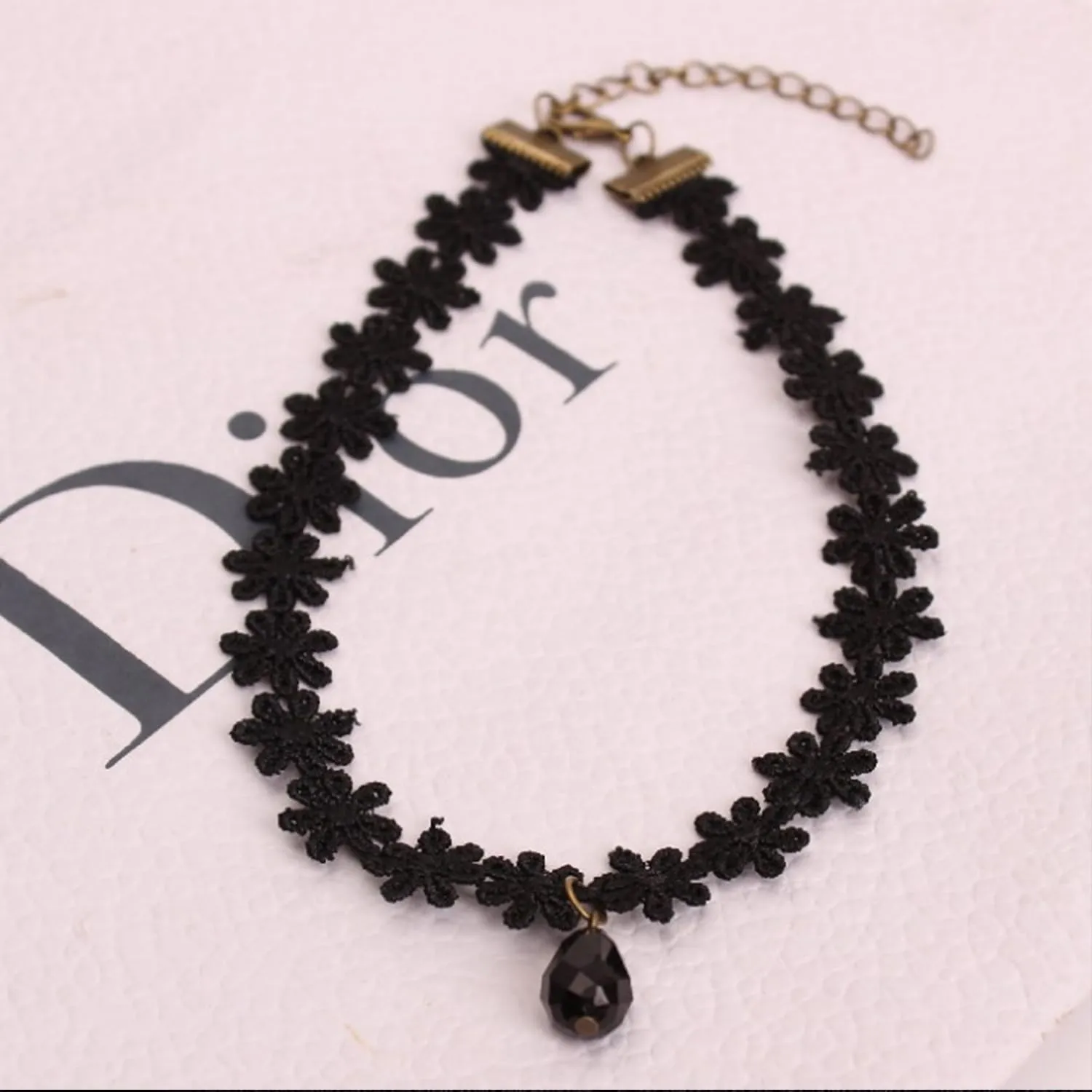 Aktully Black Choker Necklaces for Women Velvet Lace Choker Collar Necklace Goth Layered Choker Necklaces for Women Jewelry