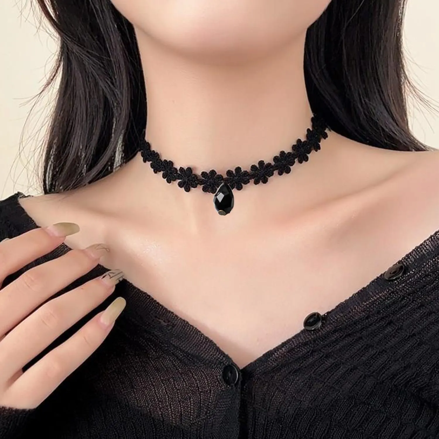 Aktully Black Choker Necklaces for Women Velvet Lace Choker Collar Necklace Goth Layered Choker Necklaces for Women Jewelry
