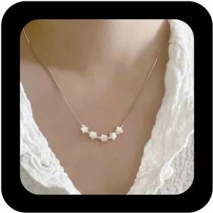 Bohemian Fritillary Star Choker Necklace White Mother of Pearl Star Pendant Necklace Tiny Pearl Pentagram Collar Necklaces Silver Beaded Snake Chain Necklaces Jewelry for Women