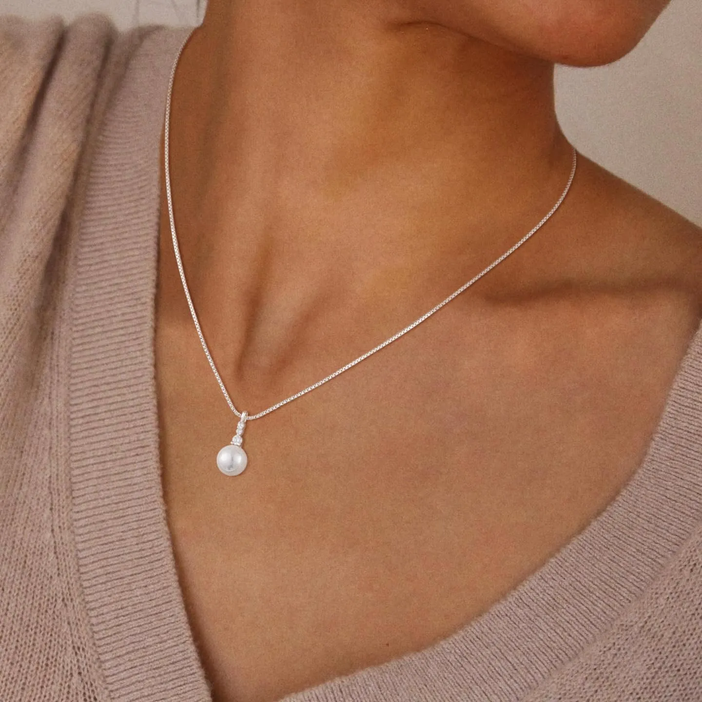 Classic Pearl Necklace Adjustable Gold Pearl Necklace for Women Dainty Collar De Perlas Para Mujer Jewelry Gifts for Her