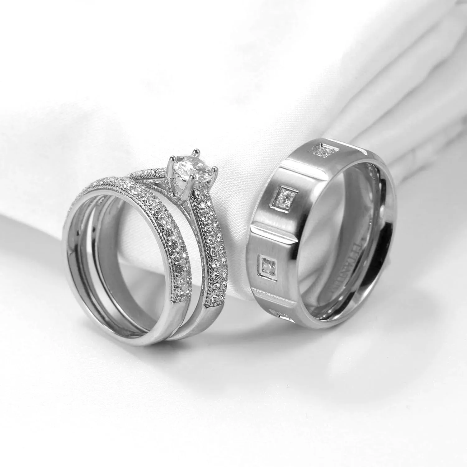 Couple Rings Matching Rings White Gold Plated 1CT AAA CZ 2pcs Women Wedding Ring Sets for Him and Her Rings Men Band