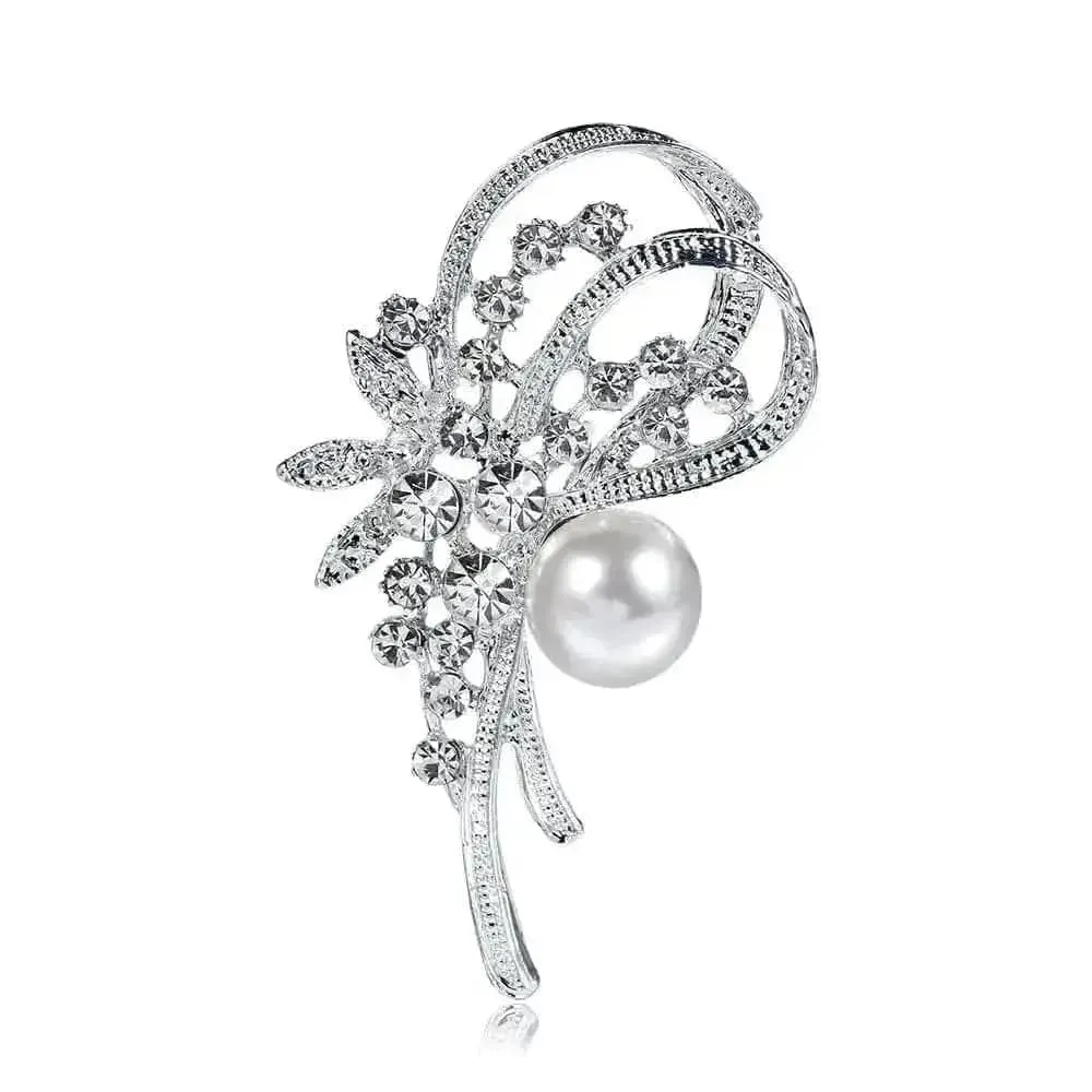 Elevate Your Look with the Pearl Diamond Shawl Pin 🌸