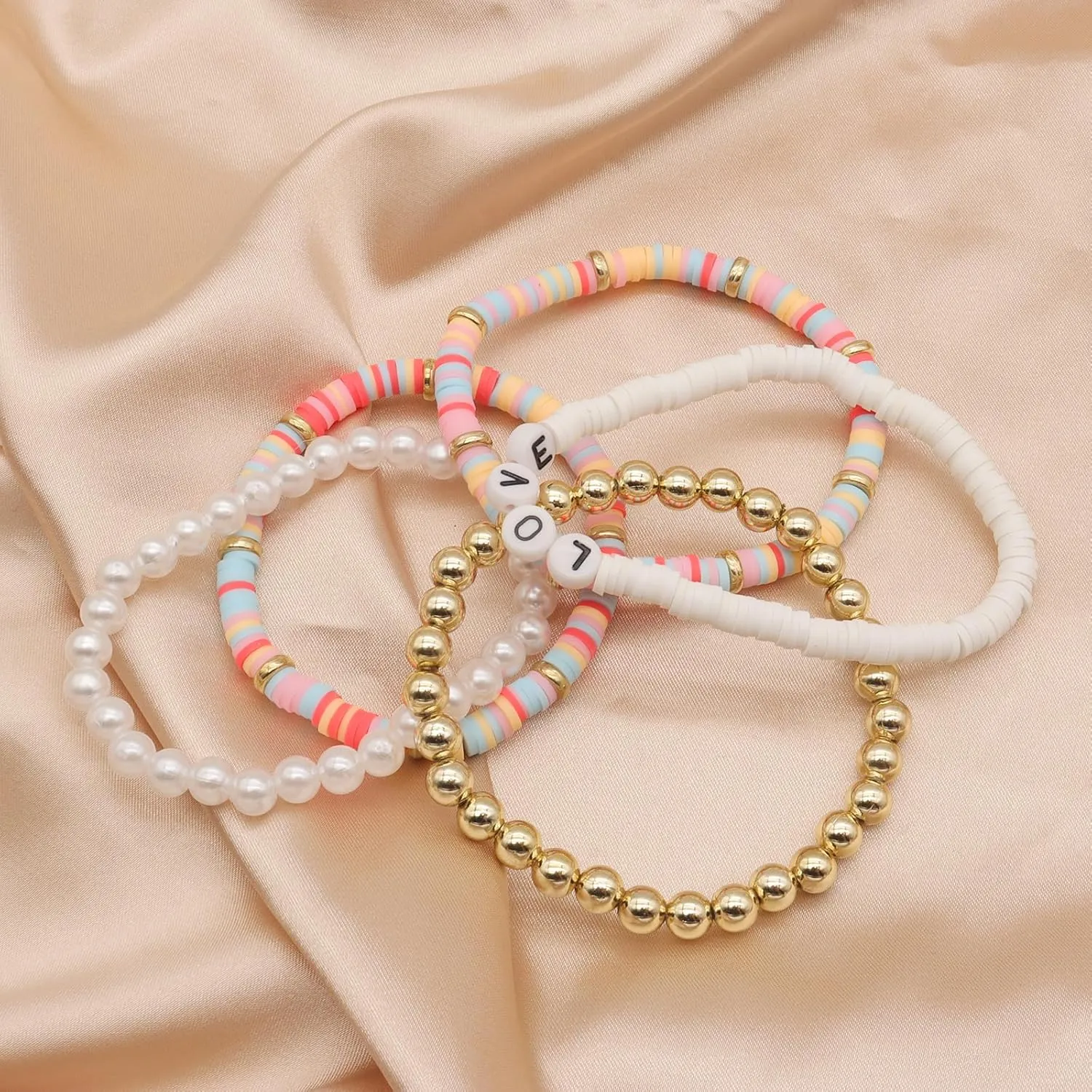 FUTIMELY Bohemian Heishi Surfer Beaded Bracelets Set for Women,Colorful Letter Beaded Beach Layering Bracelets Preppy y2k Elegant Personalized Jewelry