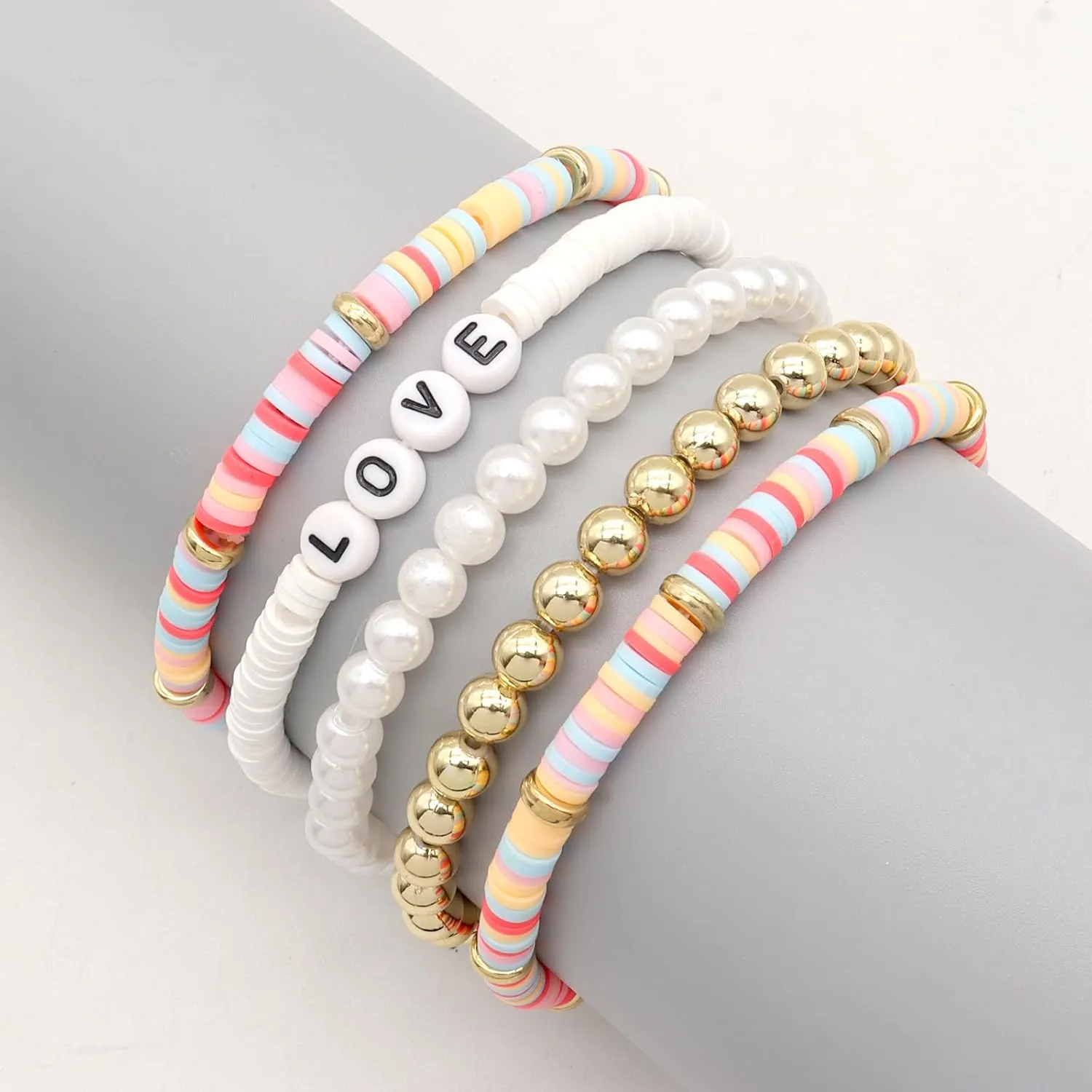 FUTIMELY Bohemian Heishi Surfer Beaded Bracelets Set for Women,Colorful Letter Beaded Beach Layering Bracelets Preppy y2k Elegant Personalized Jewelry