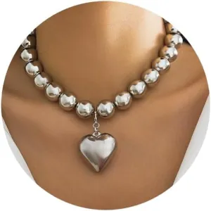 Gold Heart Pearl Necklaces for Women Gold Plated Chunky Big Heart Choker Necklaces Punk Exaggerate Peal Bead Choker Necklace