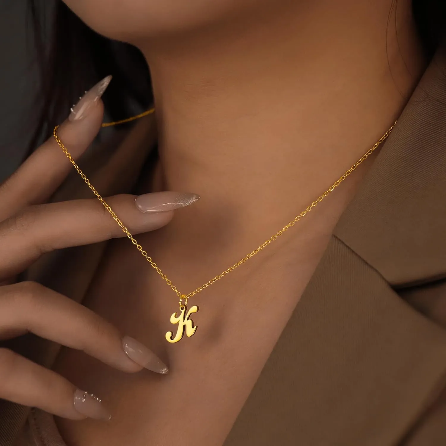 Gold Initial Necklace for Women, Dainty 18K Gold Plated Initial Necklace A-Z Pendant Choker Necklace Trendy Cute Initial Letter Necklace Gold Jewelry Necklace for Gift