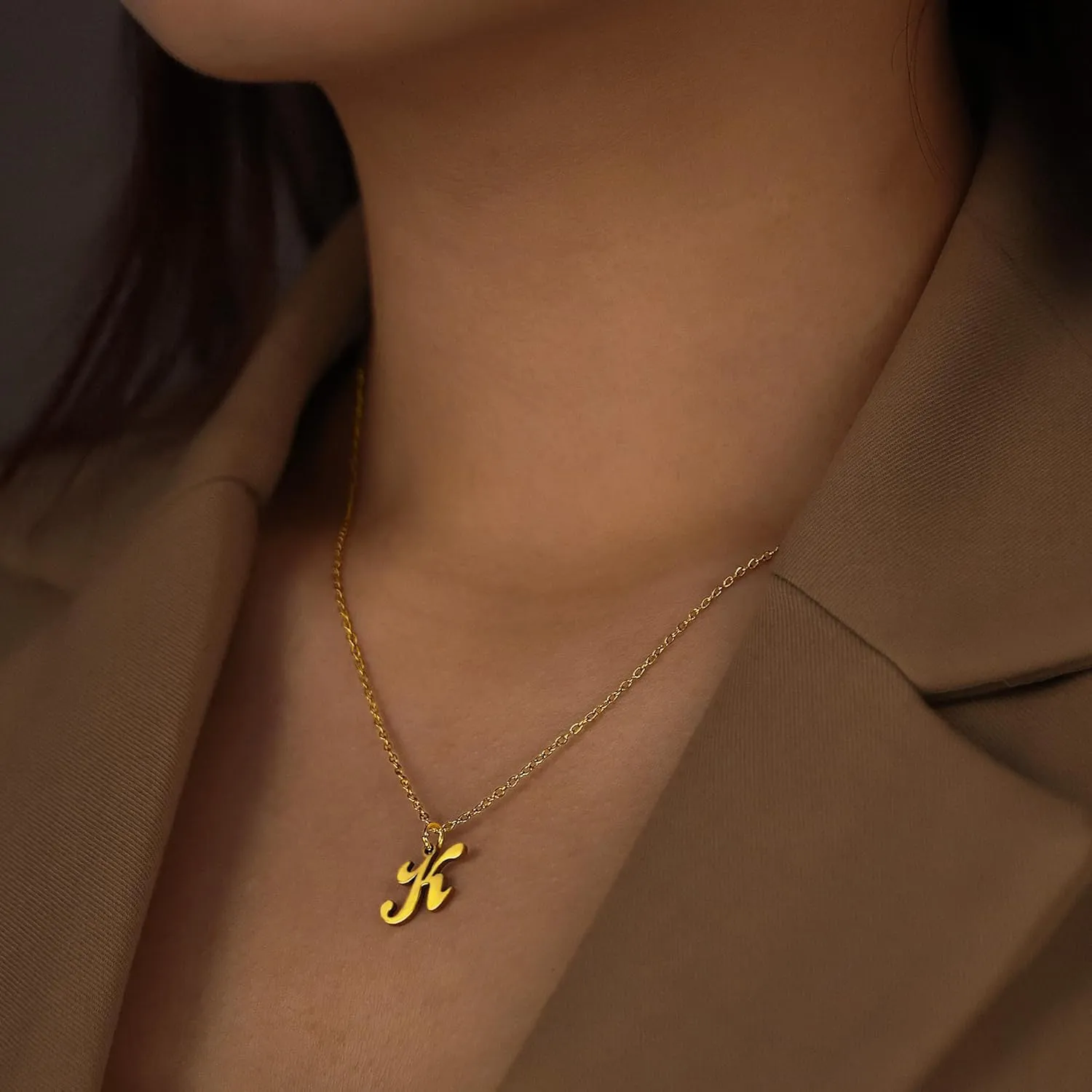 Gold Initial Necklace for Women, Dainty 18K Gold Plated Initial Necklace A-Z Pendant Choker Necklace Trendy Cute Initial Letter Necklace Gold Jewelry Necklace for Gift