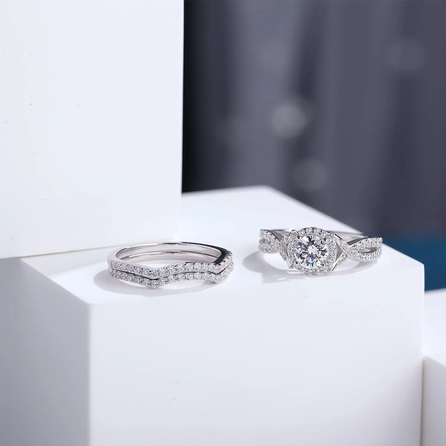 Han han 18K White Gold Plated 925 Sterling Silver Wedding Engagement Promise Eternity Ring Set for Women, Size 5-9
