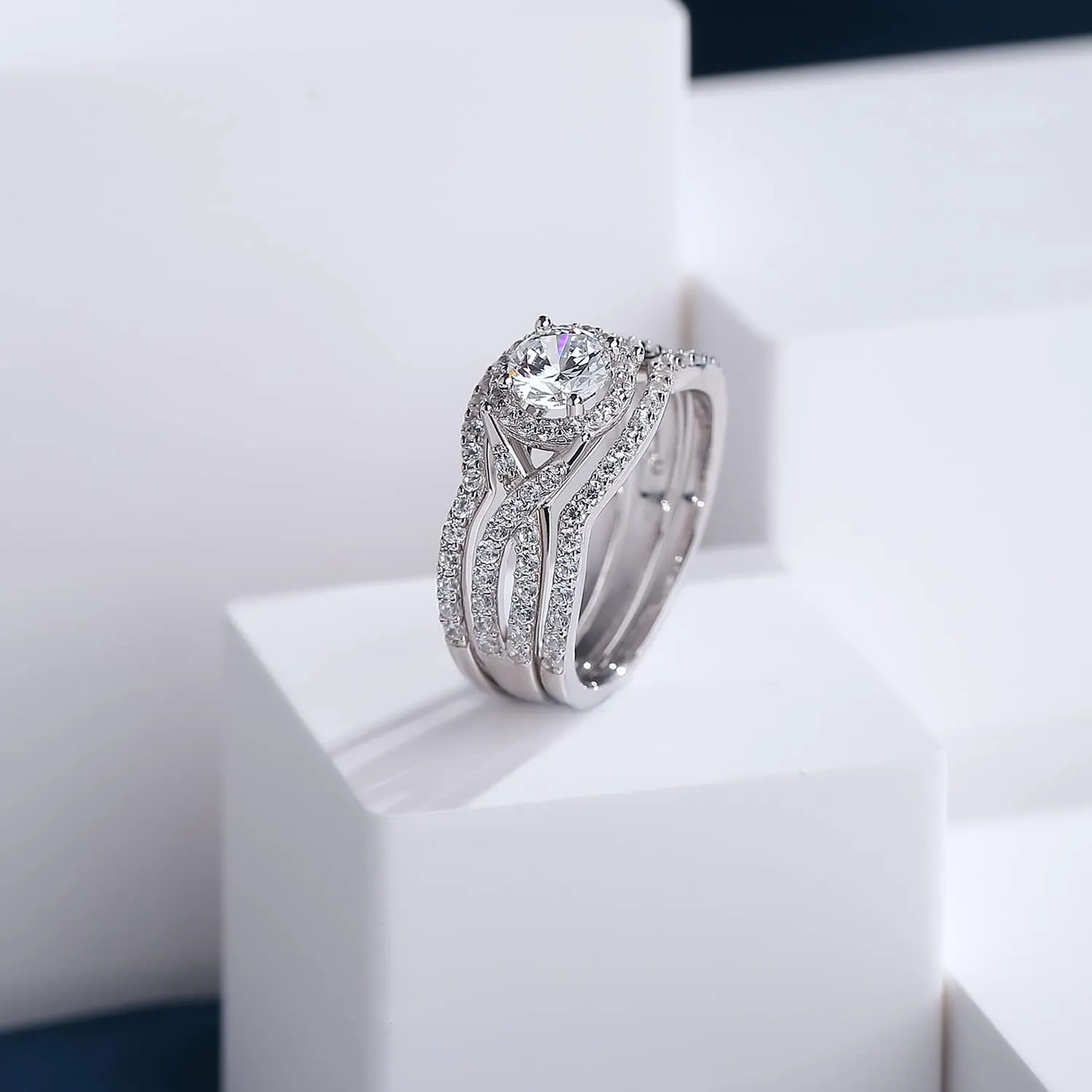Han han 18K White Gold Plated 925 Sterling Silver Wedding Engagement Promise Eternity Ring Set for Women, Size 5-9