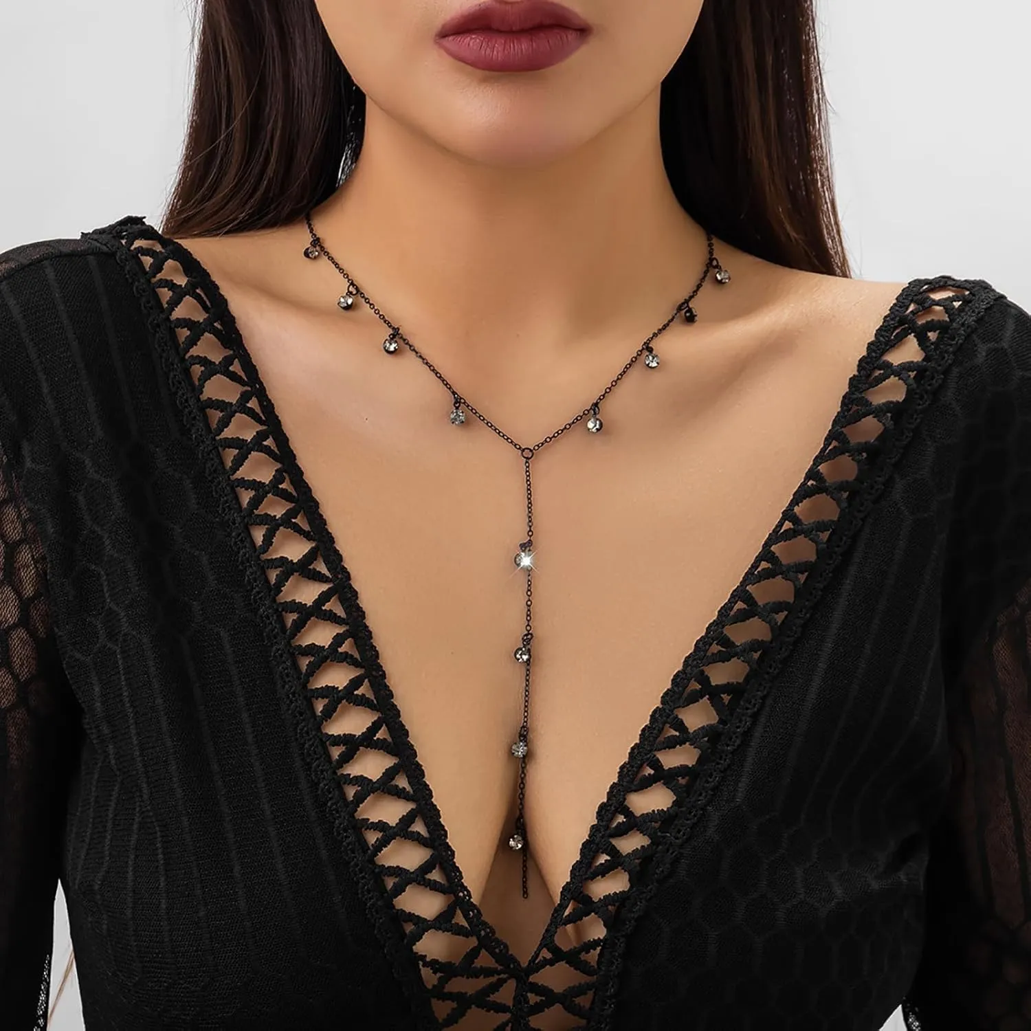 Long Pearl Necklaces for Women Pearl Long Chain Lariat Necklace Layered Boho Pearls Necklace Statement Sweater Strand Chain Jewelry