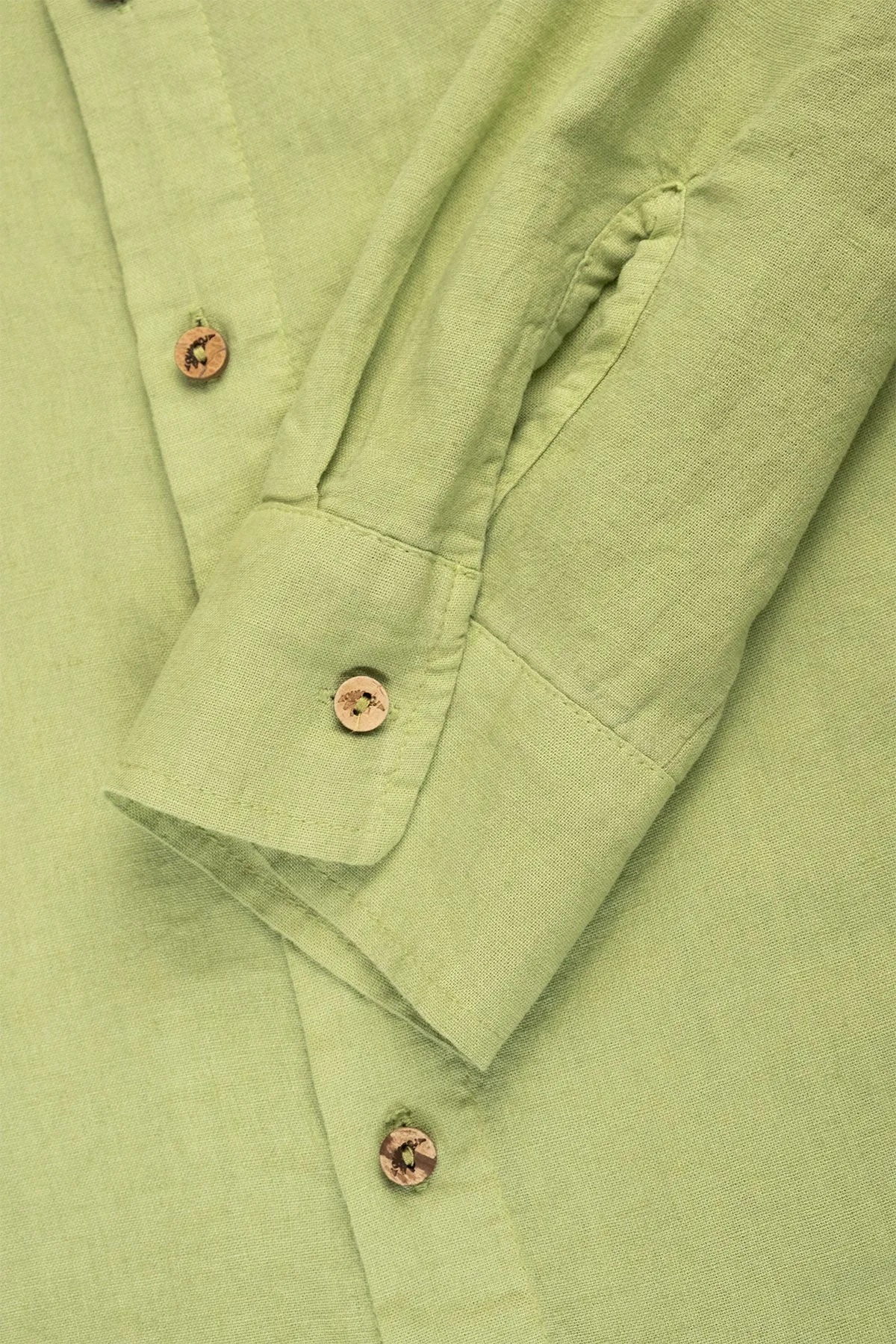 Long Sleeve Linen Cotton Shirt in Avocado