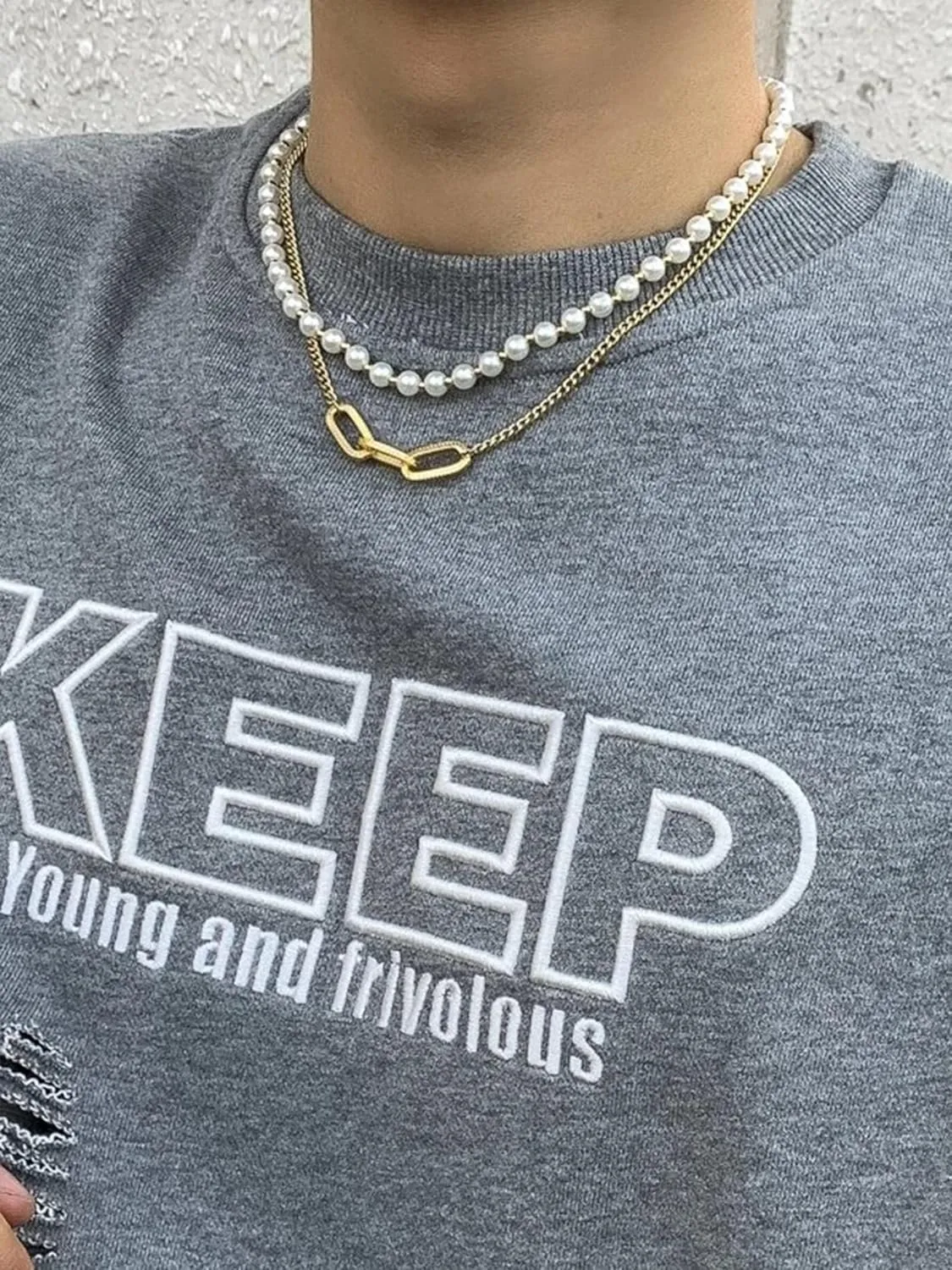 Pearl Choker Necklaces for Men White Pearl Necklace Set Gold Chain Layered Necklace Trendy Pearl Jewelry for Men Birthday Gifts for Boyfriend