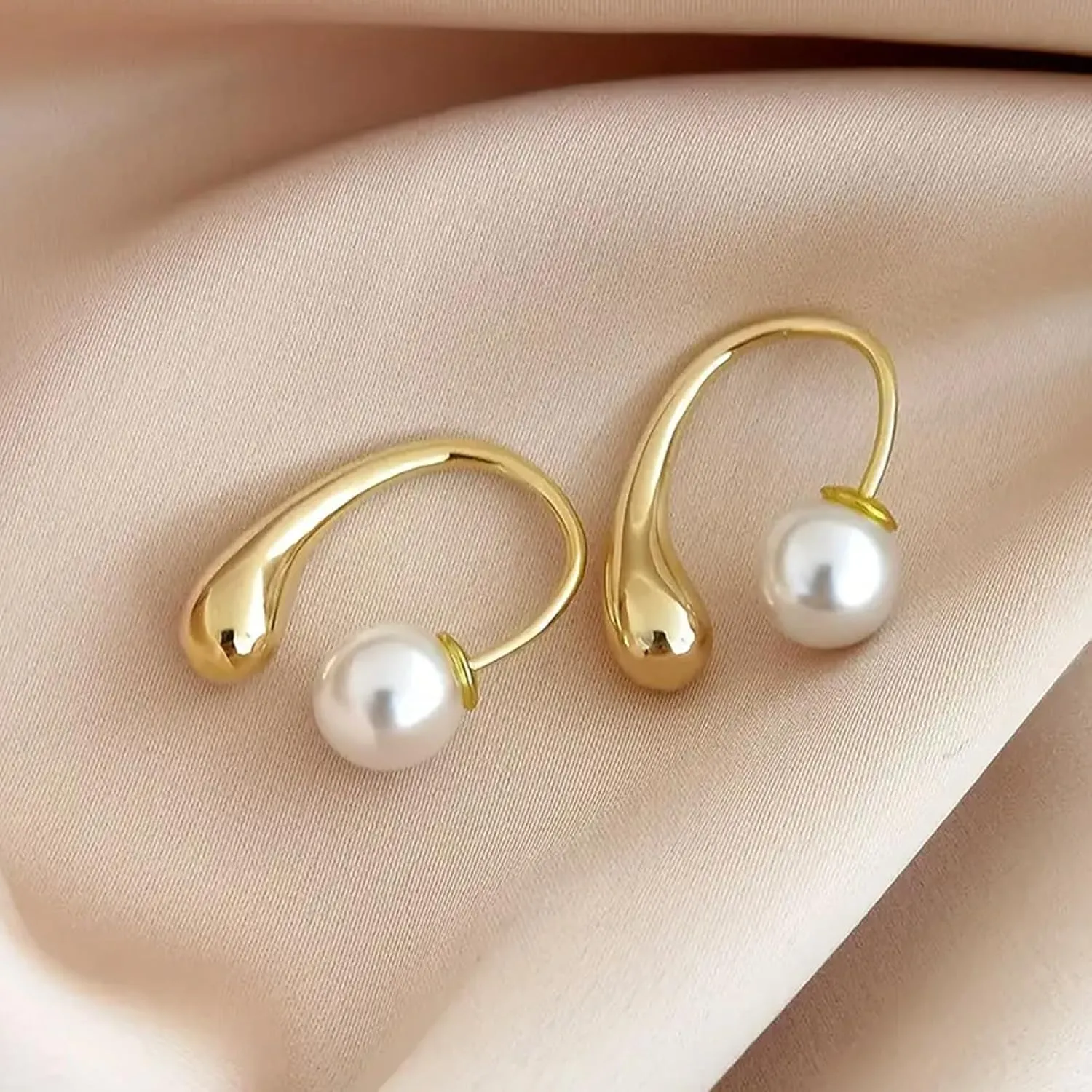 Pearl Drop Earrings for Women Trendy Long Tassel Pearl Earrings Dangle Dainty Bridal Earrings for Wedding Pearl Prom Earrings Jewelry Birthday Gifts
