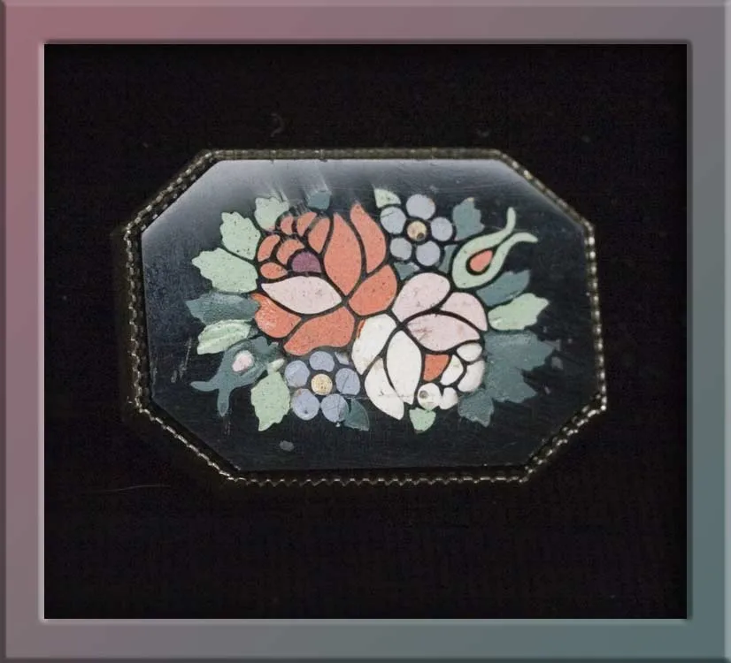 Vintage Edwardian Pietra Dura floral octagonal brooch. pnvc754